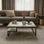 ΤΡΑΠΕΖΙ ΣΑΛΟΝΙΟΥ JANGO ΜΕ ΜΕΤΑΛΛΙΚΟ ΣΚΕΛΕΤΟ & ΕΠΙΦΑΝΕΙΑ ΑΠΟ ΜΕΛΑΜΙΝΗ ΤΥΠΟΥ ΜΑΡΜΑΡΟ ΛΕΥΚΟ ΜΕ ΜΠΕΖ ΝΕΡΑ