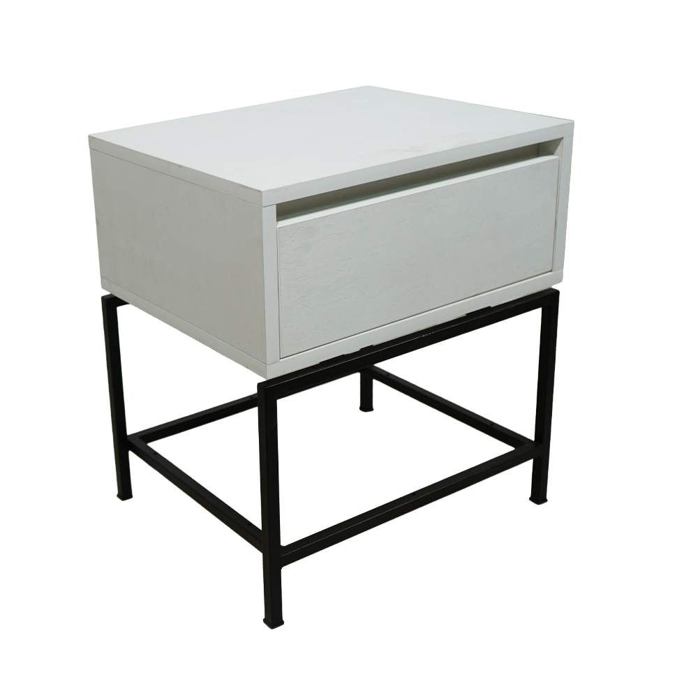 2 Κομοδίνο Komo-Woodtex Mε Επιφάνεια Σε Όψη Λευκού Μάρμαρου Και Μαύρη Μεταλλική Βάση - Image 1