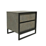 Κομοδίνο Komo-Frame Με Επιφάνεια Σε Όψη Τσιμέντου Σκούρο Και Μαύρη Μεταλλική Βάση